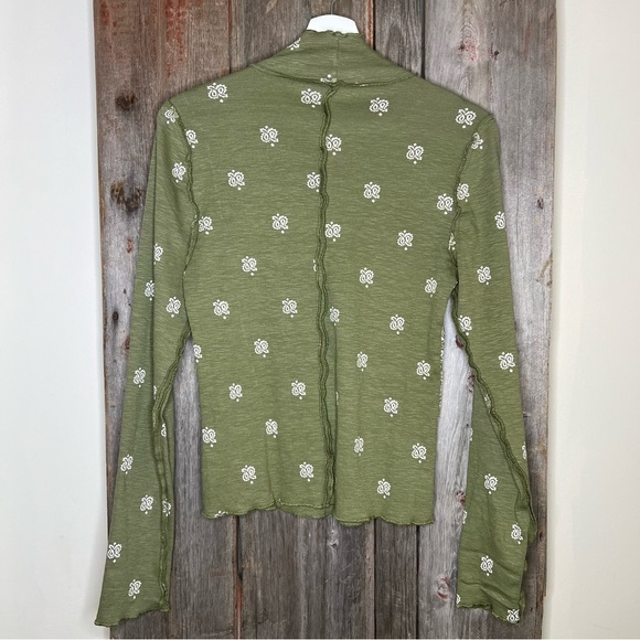 Anthropologie Pilcro Turtleneck Cotton-Slub Top Green Motif Bandana Print Medium - Picture 7 of 12